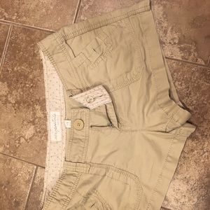 Aeropostale kaki shorts